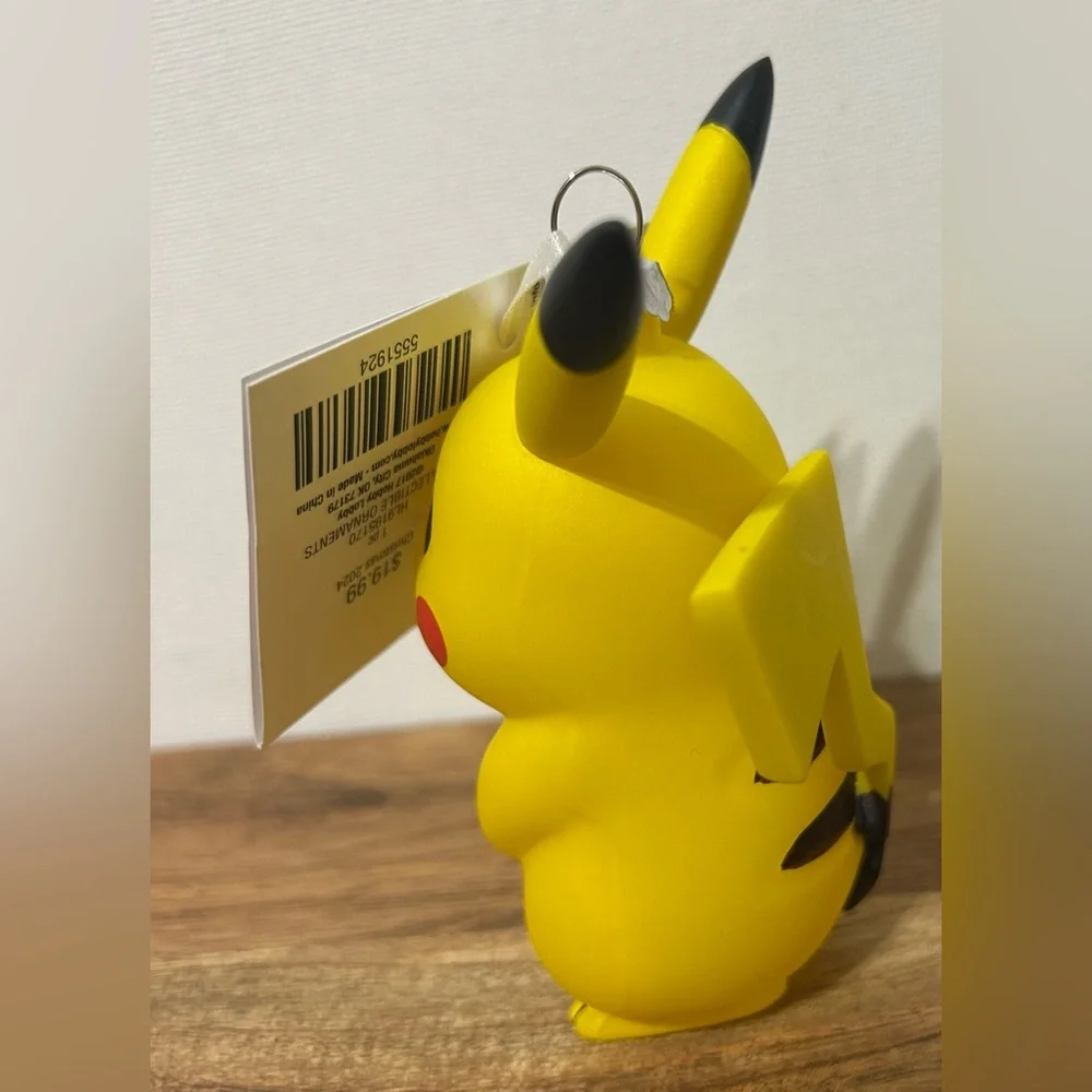 Hallmark POKÉMON PIKACHU Blown Glass Ornament 4”X3” NWT